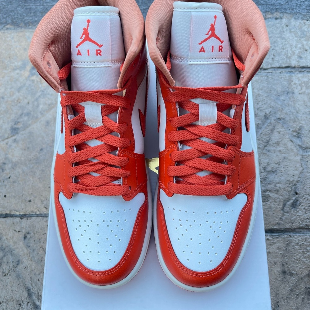 Jordan 1 Mid ‘Cosmic Clay’ Women’s - Picture 2 of 4